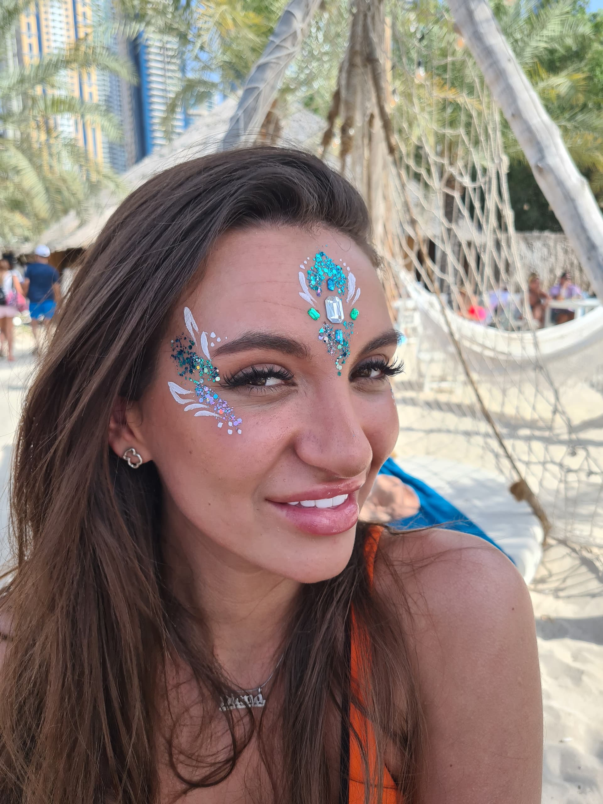 Glitter Bar
