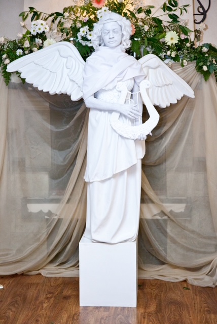 Living Statues thumbnail 4