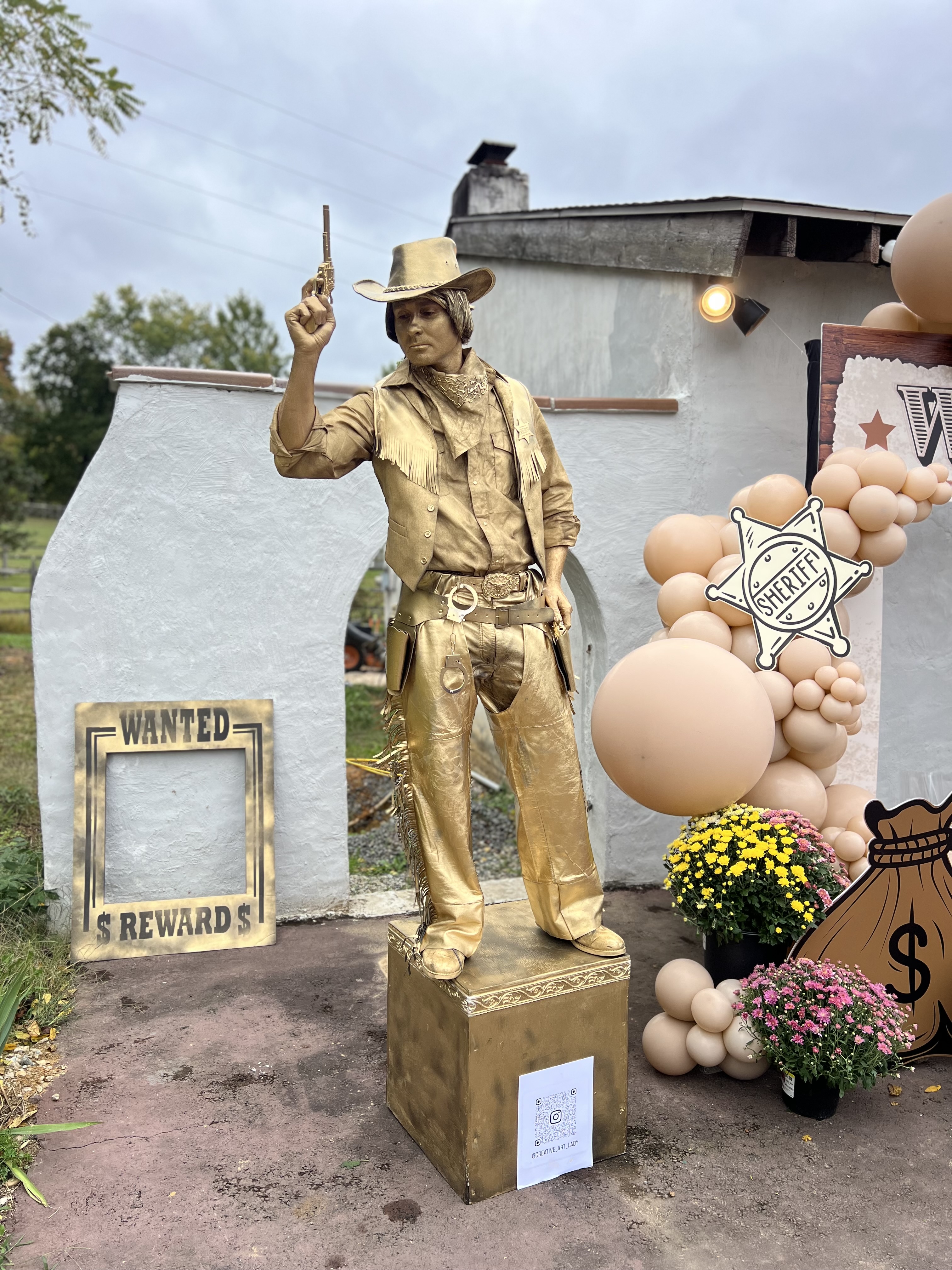 Living Statues thumbnail 9