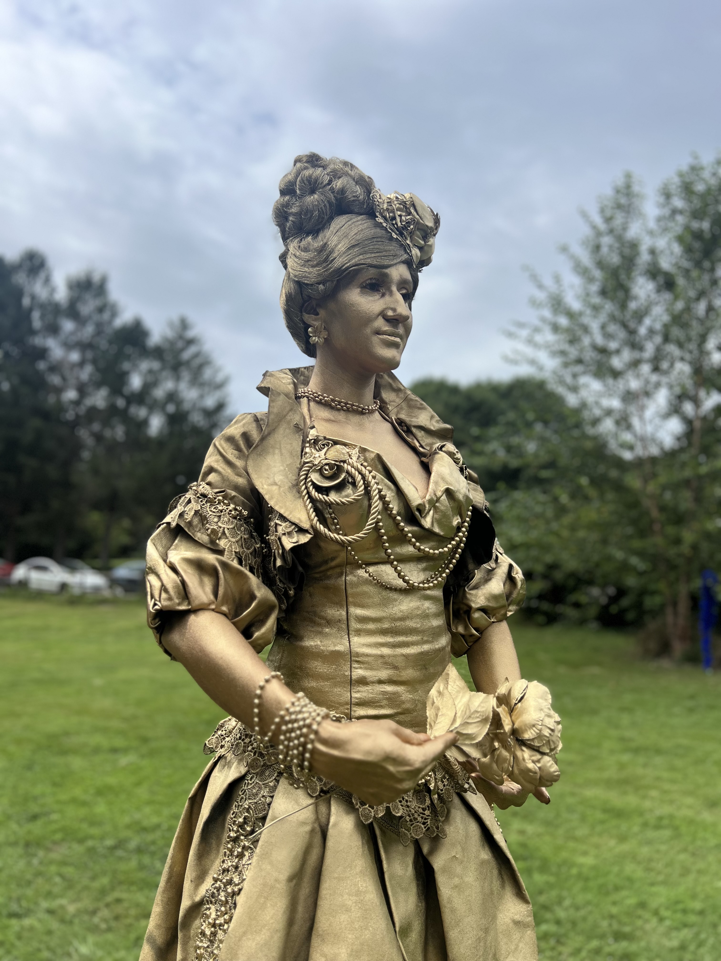 Living Statues thumbnail 15
